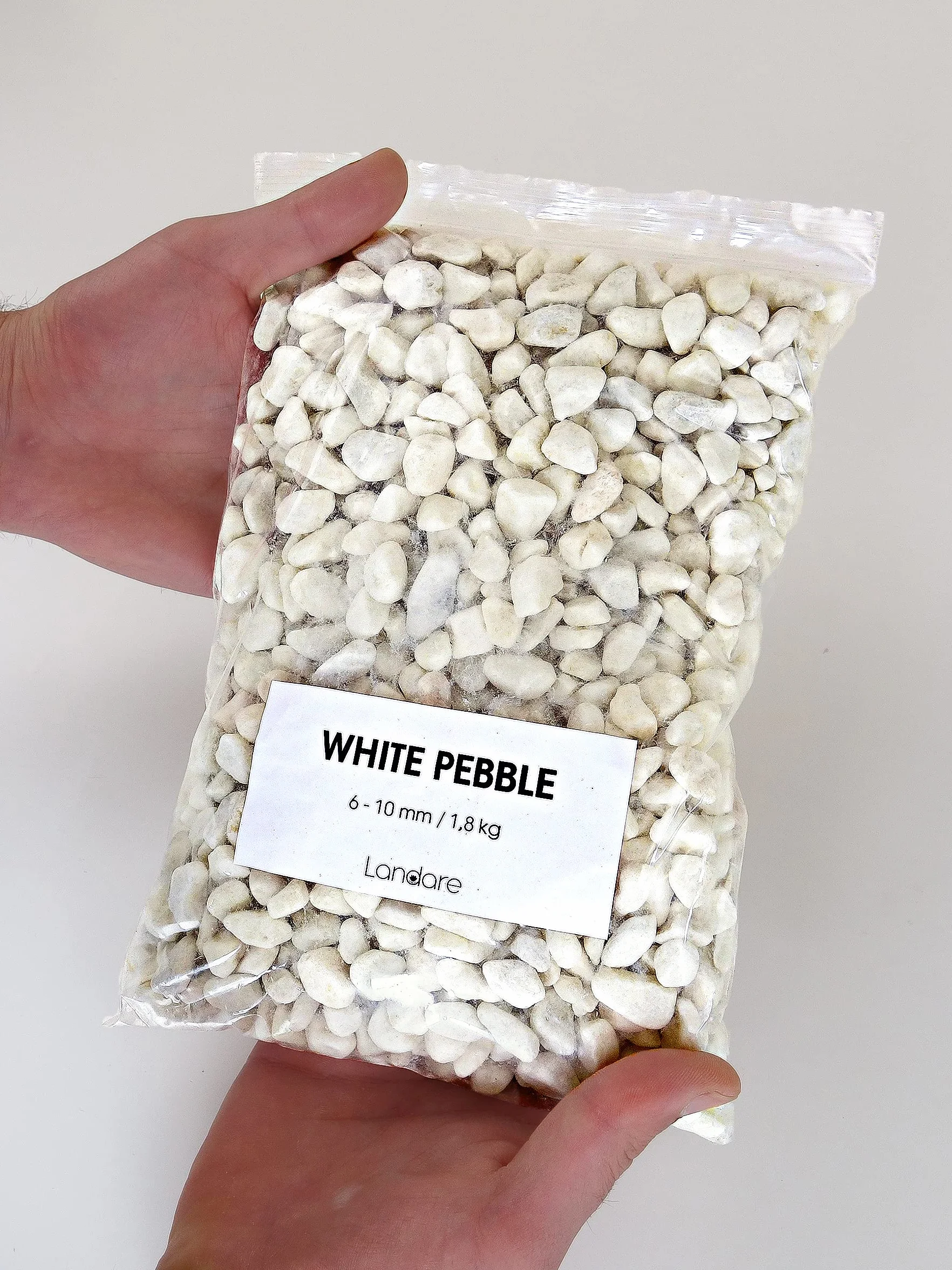 Galet Blanc 1,8kg Cailloux Décoratif Jardin Gravier Extérieur 6-10 mm
