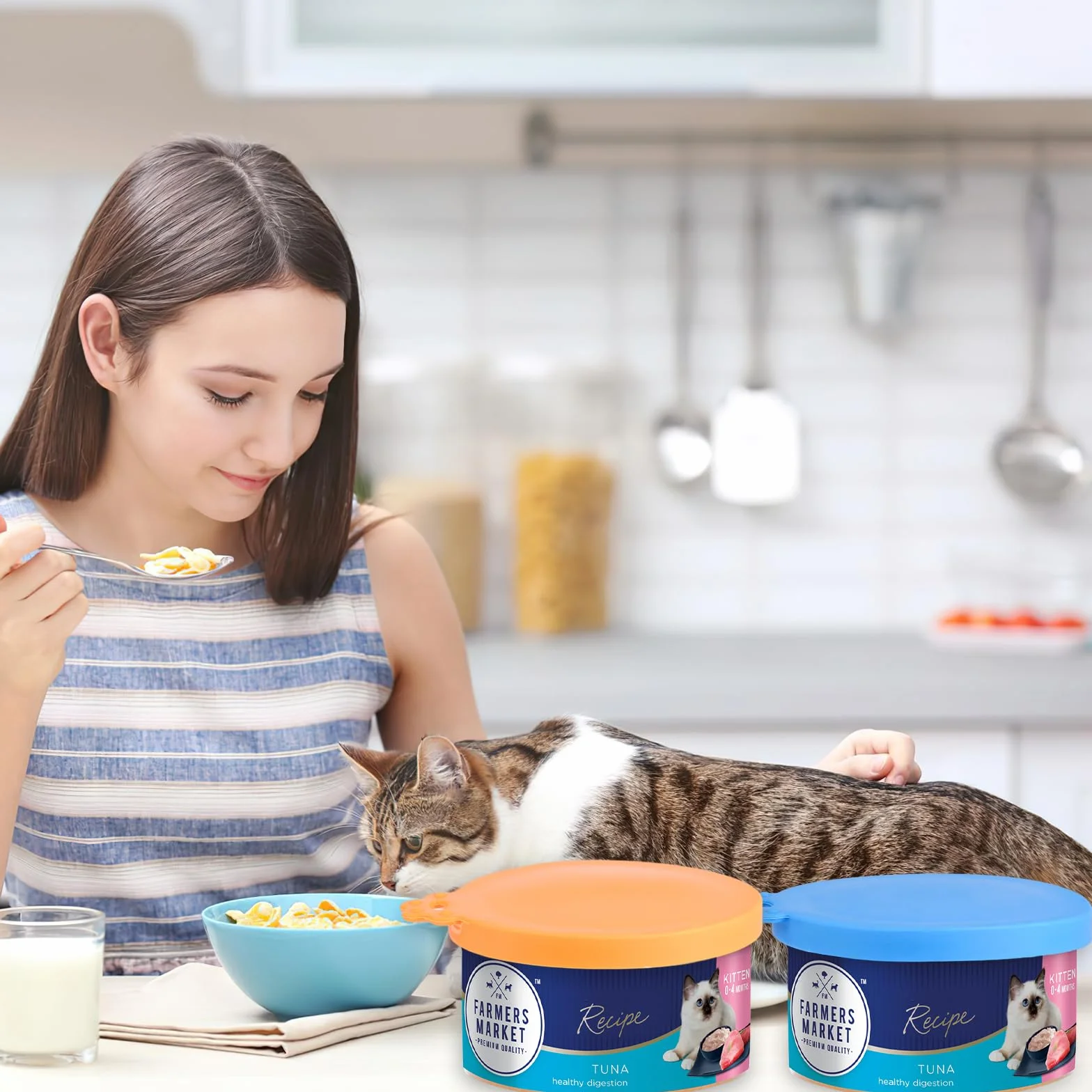 Lot de 6 Couvercles Silicone de Conserve Avec 6 Cuillères - Pour Boîtes de 65 mm, 75 mm et 85 mm - Adapté Aux Boîtes de Nourriture Pour Chiens et Chats