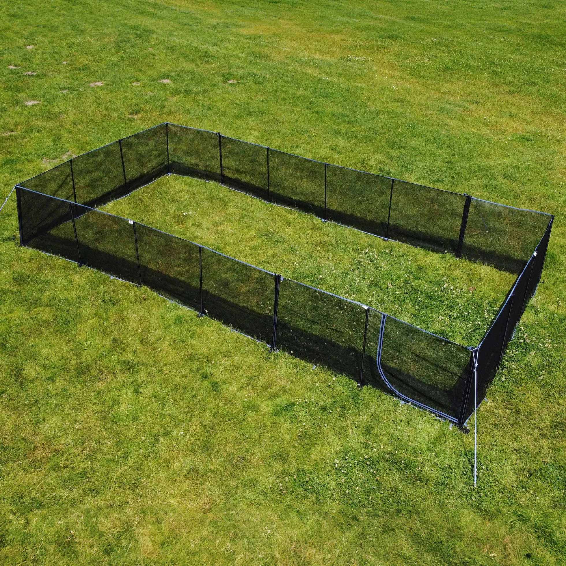 Clôture mobile pour chien 4 m maille textilène 90 cm extensible résistant intempéries kit complet poteaux