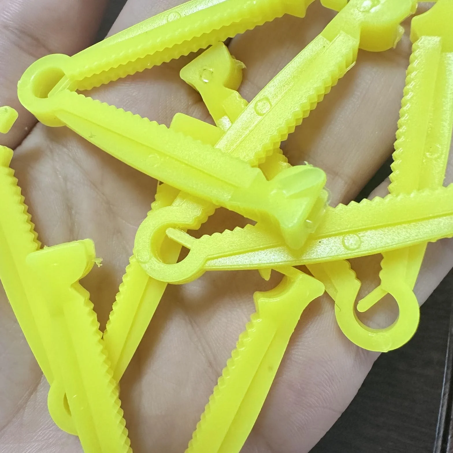 CANGCANG 20 Pièces Pinces Cordon Ombilical, Clip Plastique pour Mise Bas Animaux
