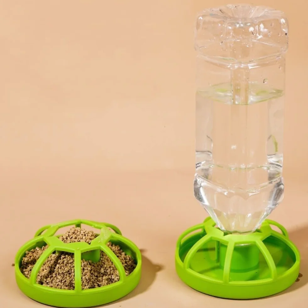 Distributeur d'eau pour Reptiles avec Bouteille, Mangeoire Automatique Abreuvoir Tortue (Grand)