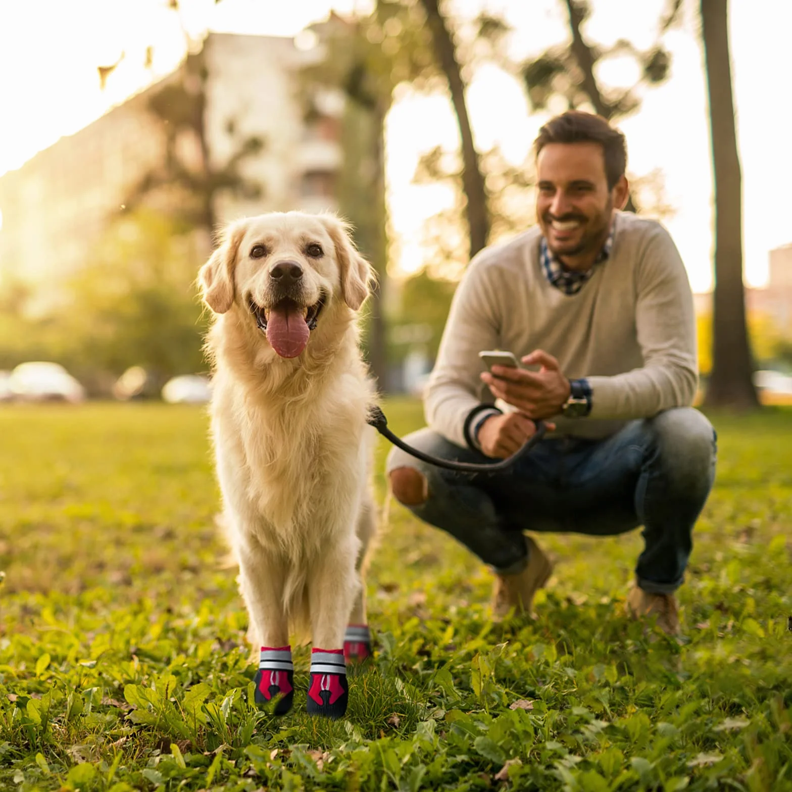 Bottes Chien Imperméables avec Sangles Réfléchissantes Antidérapante Protecteurs de Pattes Taille Petit Moyenne Grande (L, Rouge)