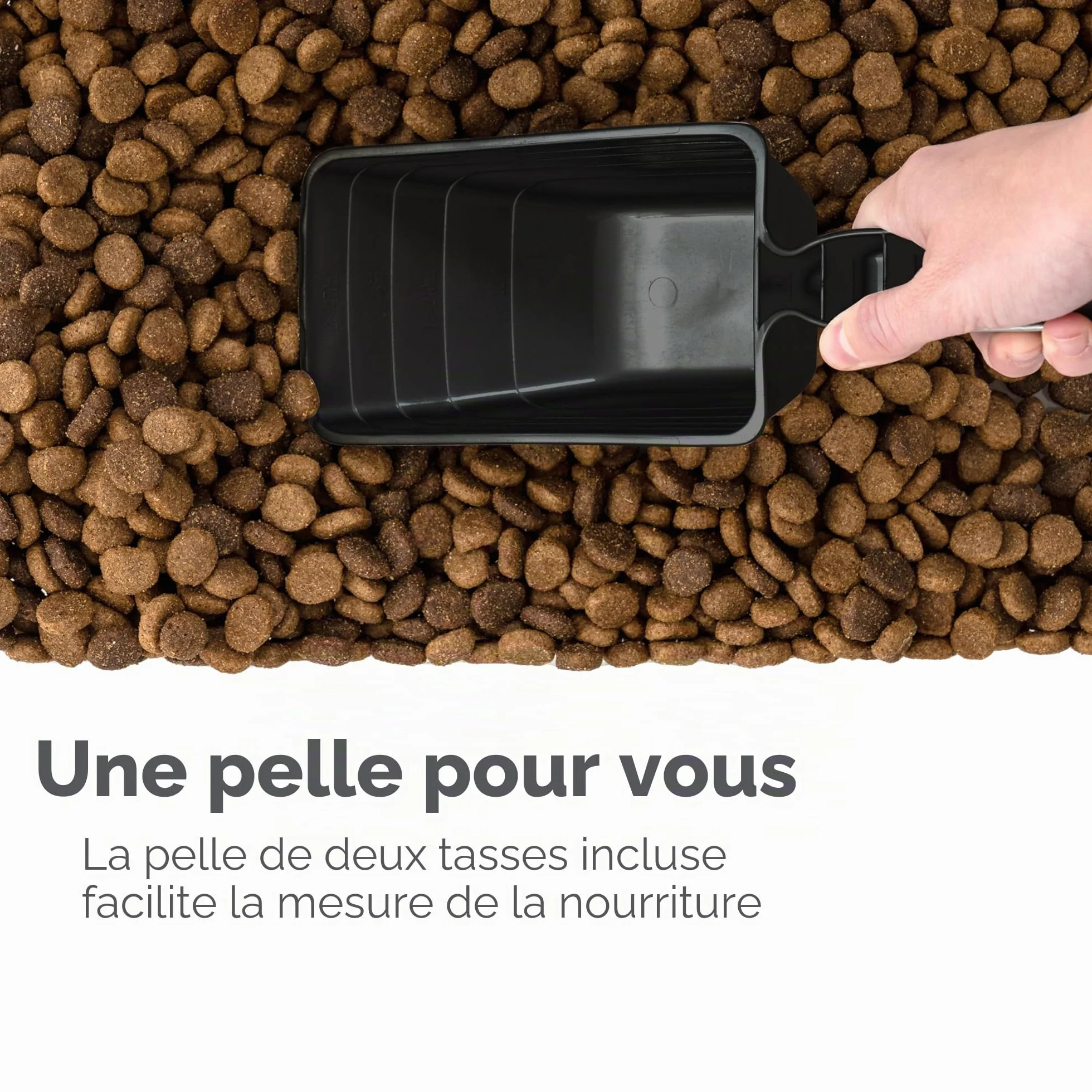 Iris Ohyama Boite Croquettes Chat Hermetique à Roulettes 30L+9L Plastique Noir sans BPA