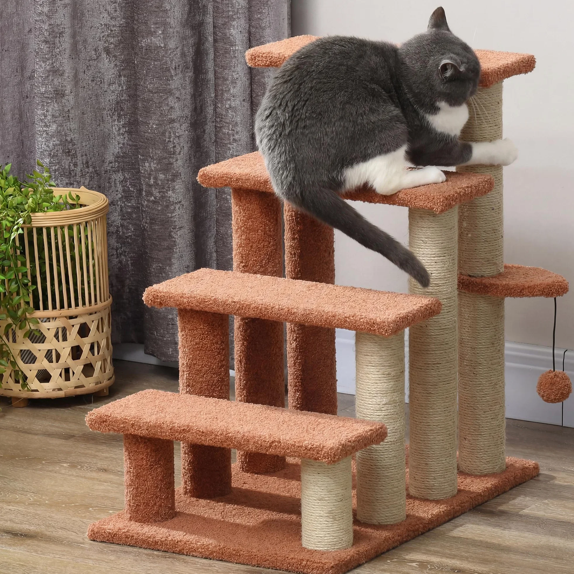 PawHut Escalier pour chats 4 marches avec griffoir balle de jeu pour animaux jusqu'à 5 kg marron 60 x 40