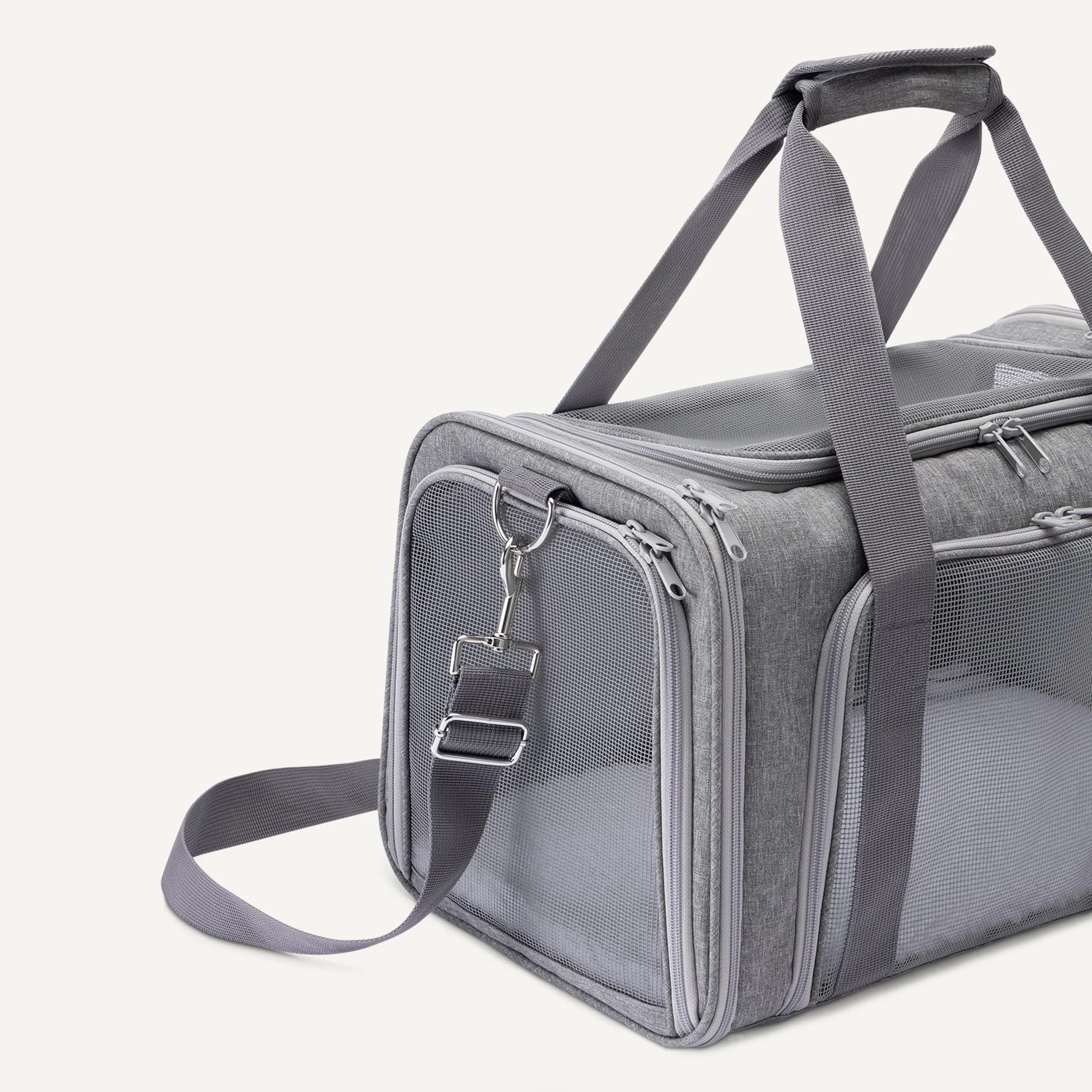 Amazon Basics Sac de Transport Souple pour Chat et Chien, Homologué Avion, Pliable, 43,2 cm, Gris