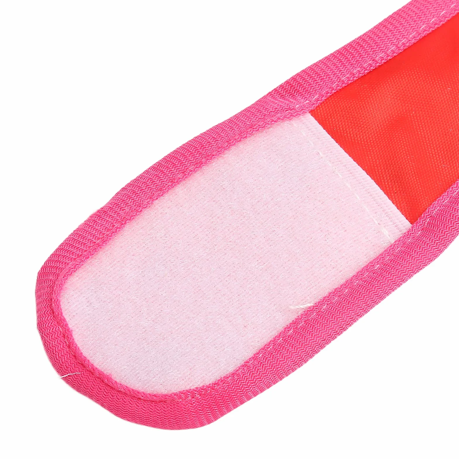 Tnfeeon Harnais Souple et Laisse Ajustable pour Petits Animaux : Lapin, Cochon d'Inde, Chaton, Hamster, Furet - Motif Fraise, Respirant et Confortable