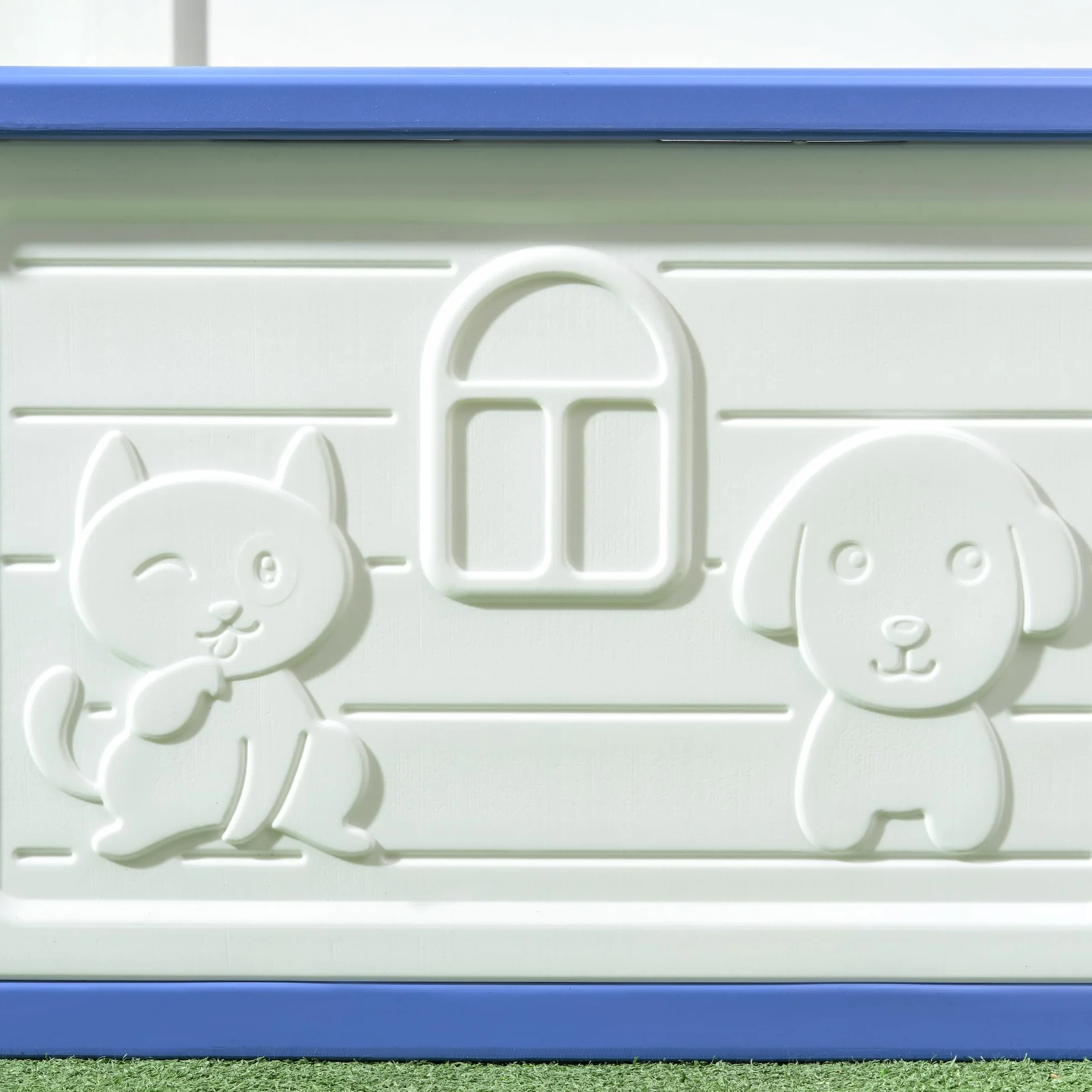 PawHut Niche pour Chien extérieure abri en Plastique résistante à l'eau 60x42x40 cm Bleu Blanc