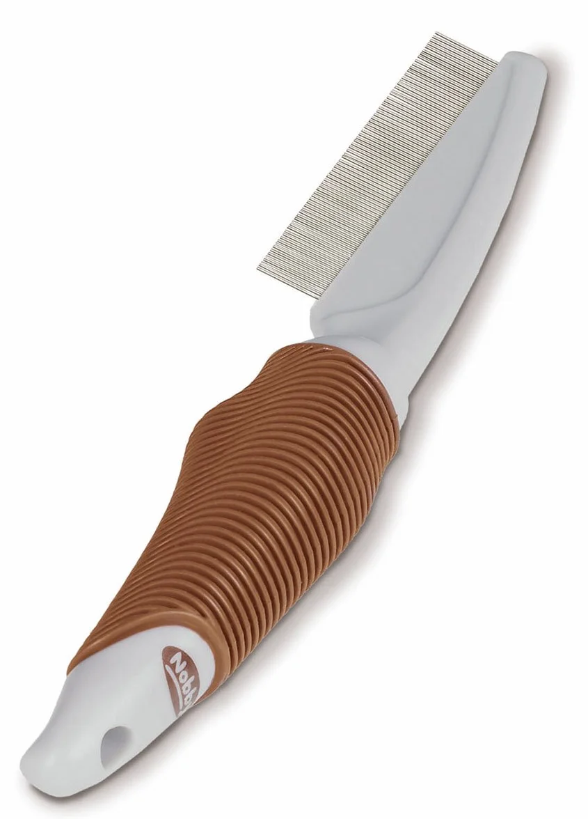 Peigne anti puces pour chien et chat denture fine poil court