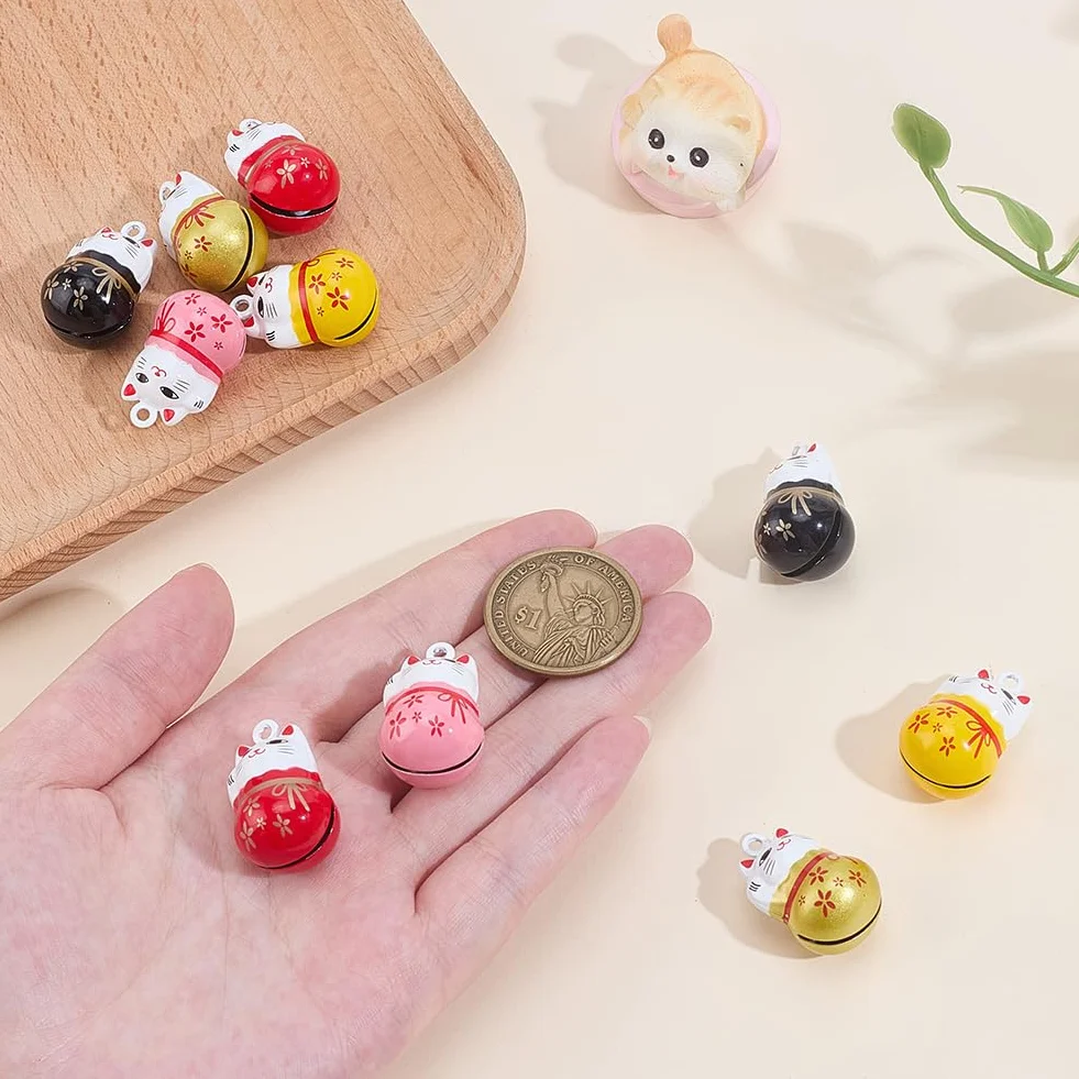 Lucky Cat Collier Cloches 5 Couleurs Cloches de Collier pour Animaux de Compagnie en Laiton