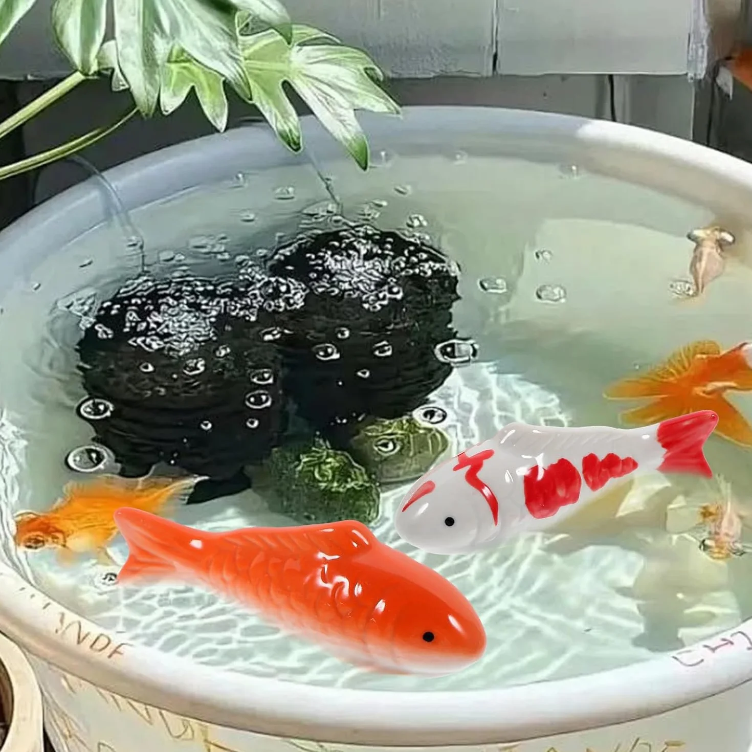 Lot De 2 Poissons Koï Flottants en Céramique - Décoration pour Bassin, Fontaine et Jardin