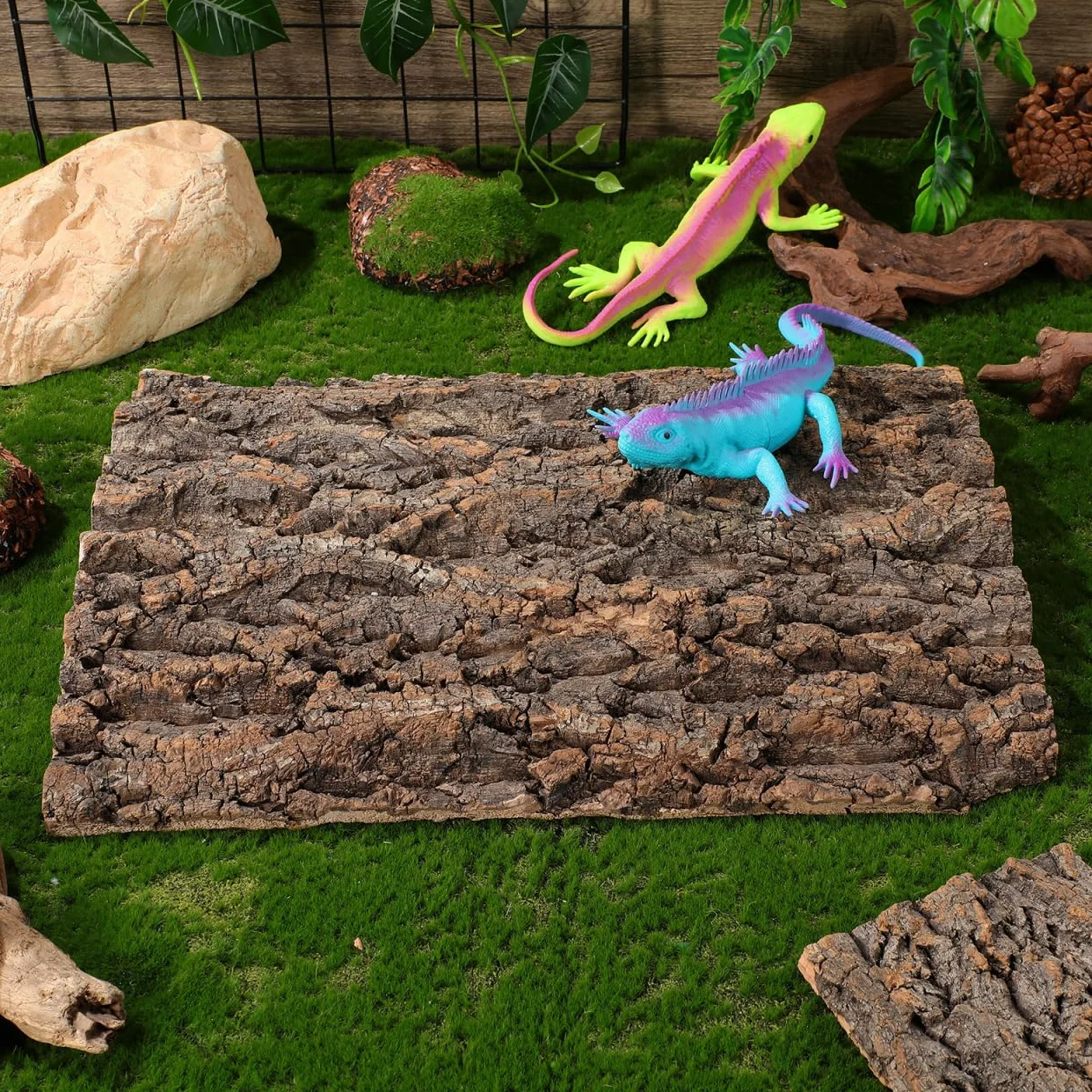 DOITOOL Panneaux De Fond en Écorce De Liège pour Terrarium Décor Mural De Toile De Fond Darbre De Réservoir De Reptiles Décoration De Tapis Descalade Dhabitat pour Tortue Lézard 30 x 40CM