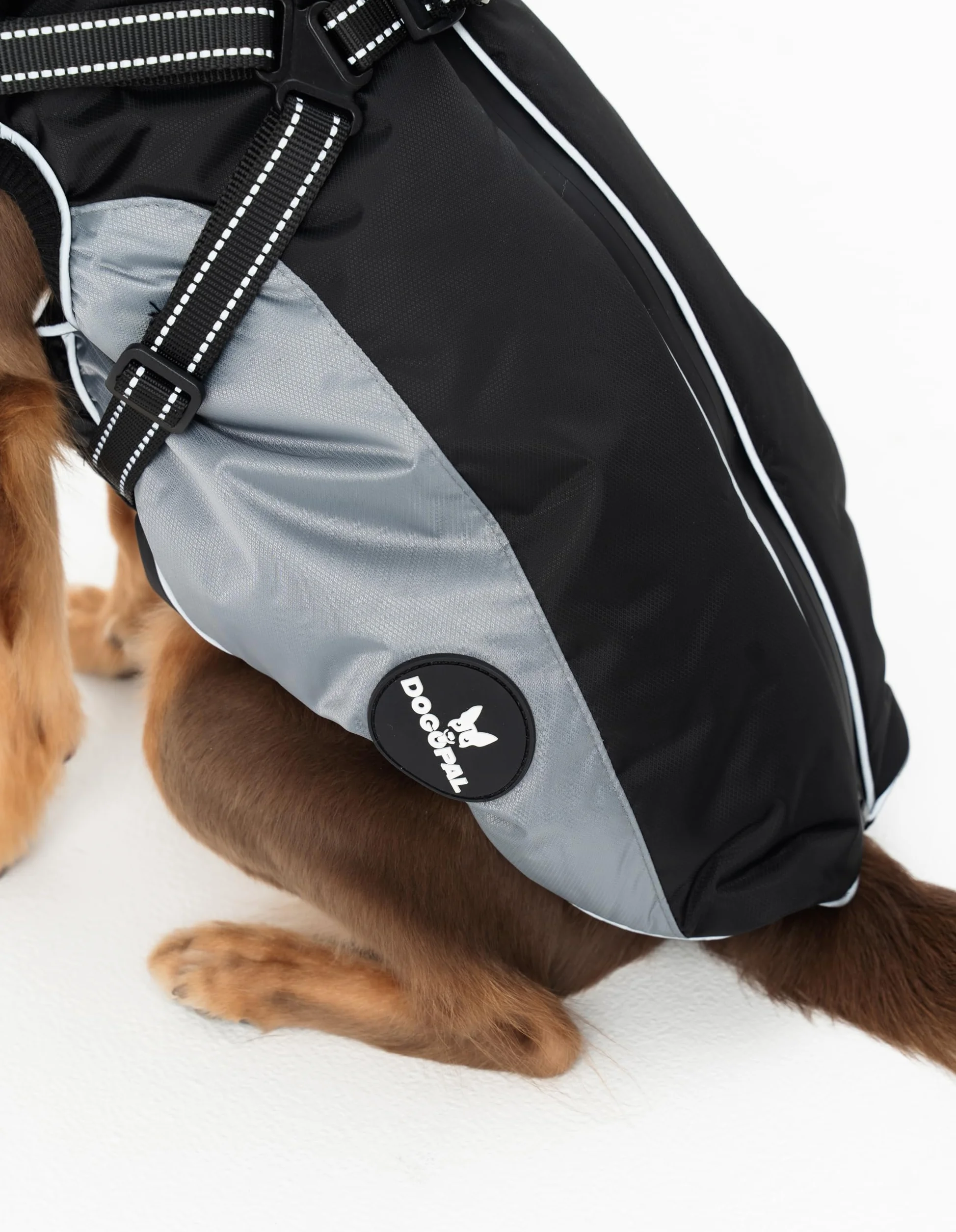 DOGOPAL Manteau Imperméable pour Chien avec Harnais Intégré – Veste de Pluie Réfléchissante, Coupe-Vent et Chaude pour Chien, Veste de Protection pour Petits, Moyens et Grands Chiens (Gris, 45)