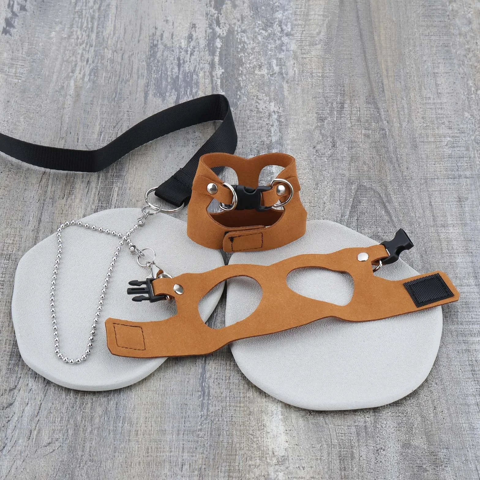 Ensemble Harnais Et Laisse Réglable pour Petits Animaux 3 Pièces pour écureuils Gerbilles Chinchillas Rats Marron S/M/L