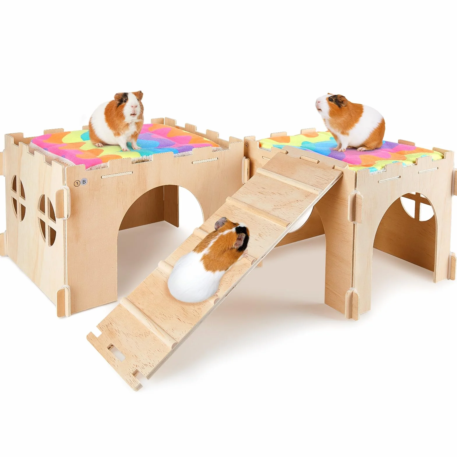Cabane en Bois pour Cochons d’Inde, Maison Cachette pour Petits Animaux avec Rampe, Plusieurs Portes et Fenêtres, Accessoire pour Hamsters et Autres Petits Animaux