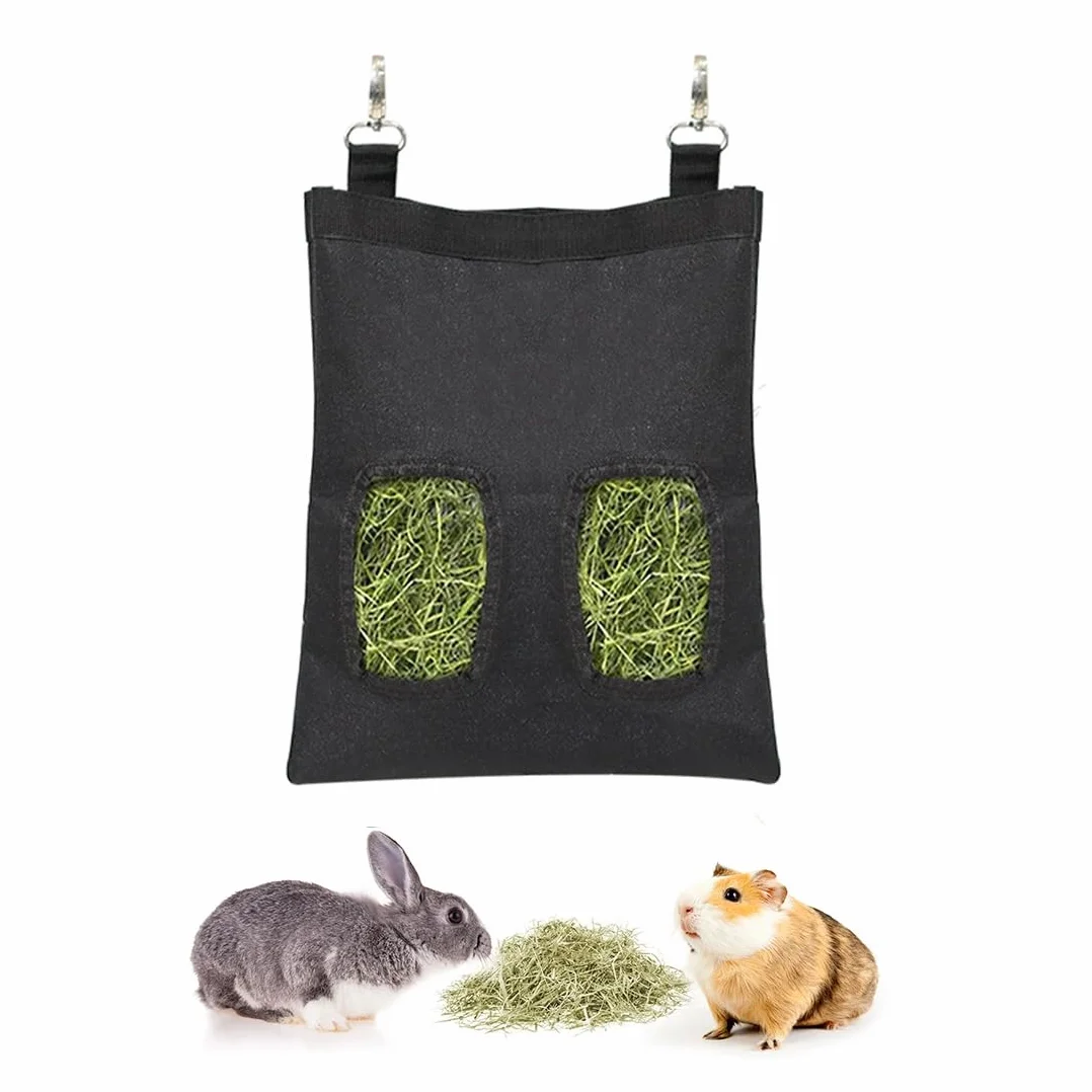 Sac à Foin pour Lapin, Distributeur de Foin Automatique Suspendu avec 4 Fenêtres, Noir